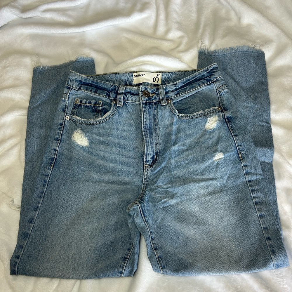 Garage Ripped Mom Jeans